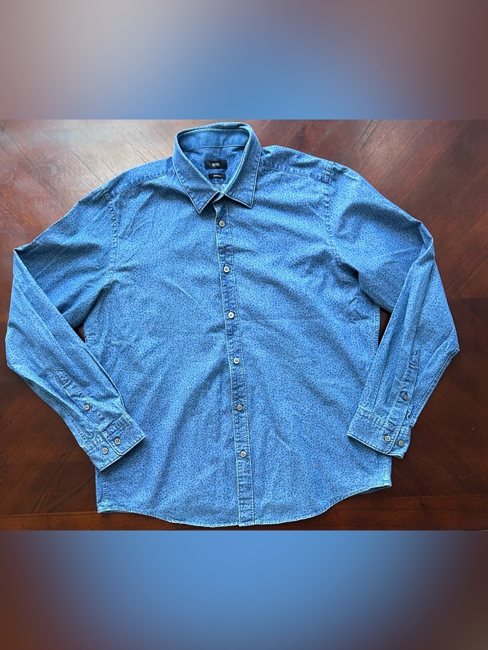 Hugo Boss Men's Light Blue Patterned Button-Down Shirt size XL